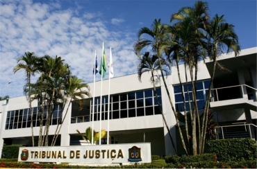 CNJ come�a inspe��o na distribui��o