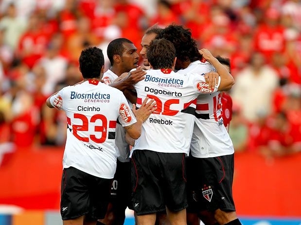 So Paulo comemora vitria e bom retrospecto contra o rival da Libertadores: foram 6 vitrias nos ltimos 8 jogos