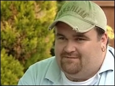 Michael Carroll disse que gastou todo o dinheiro ganho na loteria