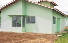 Novidade deste ano � que ser�o disponibilizados apartamentos e casas ainda nas plantas 