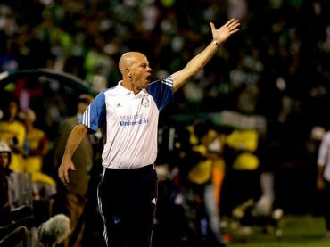 Antnio Carlos no se preocupa com especulaes sobre a volta de Felipo ao Palmeiras