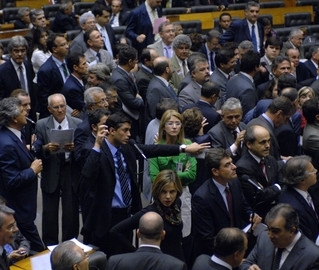 Defensores do ficha limpa vo ter de reunir maioria para derrubar destaque que enfraque proposta