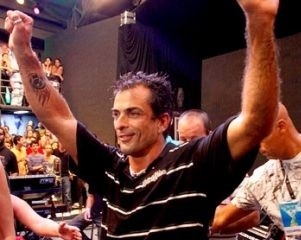 Vencedor da dcima edio do reality show diz que ainda no recebeu o dinheiro