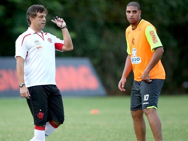 Rogrio Loureno pode ser efetivado no cargo caso classifique o Flamengo para as quartas de final da Libertadores