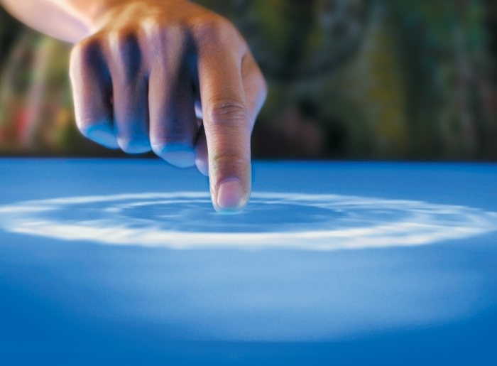 Pacote grtis permite mexer PC com o toque