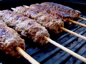 Carne bem passada aumenta risco de cncer