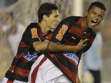 Aps vitria sofrida sobre Caracas, Andrade fica com futuro incerto