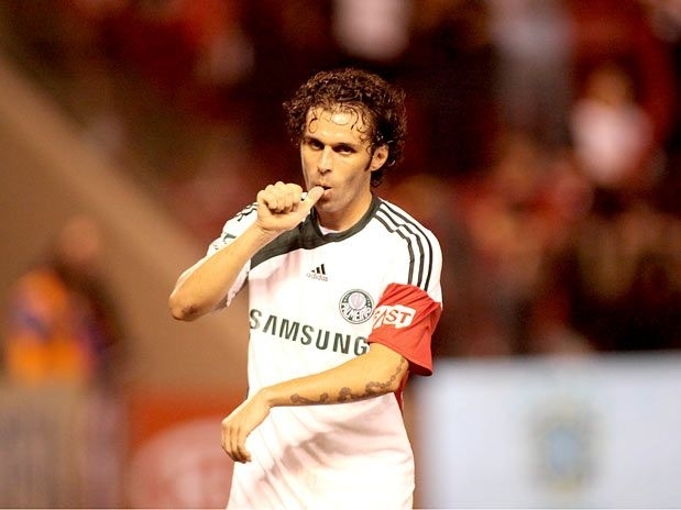 Para Antnio Carlos, Palmeiras esteve bem postado em campo