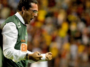 Treinador deixa Ilha do Retiro bastante satisfeito