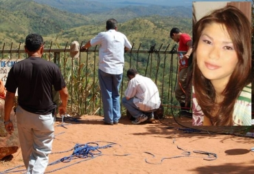 Eiko morreu em abril de 2009, ao ser jogada no Porto do Inferno, no Parque de Chapada 