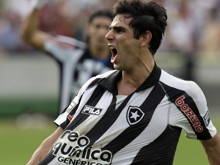 Herrera marcou o primeiro do Botafogo na vitria por 2 a 1 contra o Flamengo
