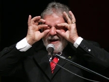 Lula discursou por 40 minutos em Bras�lia