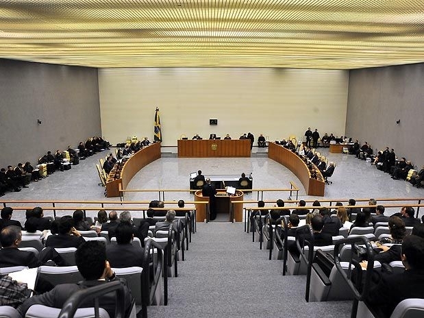 A corte especial do STJ decidiu revogar a priso de Arruda