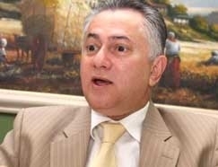 Desembargador Orlando Perri diz que a��o do advogado Marcos Barros � uma tentativa de retalia��o