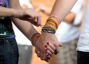 Menores so mortas em Manaus supostamente por uso de pulseiras