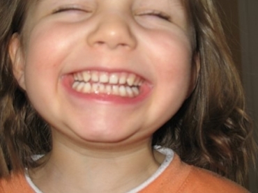 Sorriso que usa a boca, os olhos e as duas bochechas, pode viver at 7 anos a mais do que quem no mexe um msculo seque