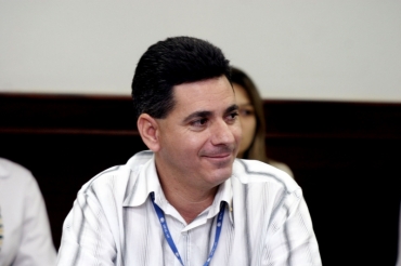 Edmilson Jos� dos Santos