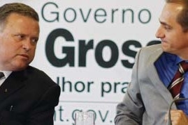 Governador chama ateno de prefeito