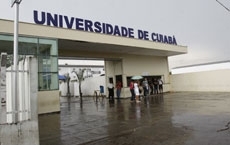 Direo da faculdade em Belo Horizonte (MG) afirma que por enquanto no vai se pronunciar