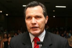 Vice-Governador Silval Barbosa que assume o comando do estado com a renúncia de Blairo Maggi para disputar o senado.