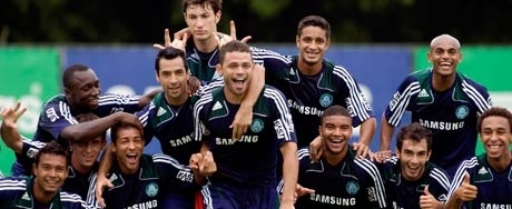 Ap�s uma boa estreia (vit�ria contra o S�o Paulo) o t�cnico Ant�nio Carlos amargou maus resultados