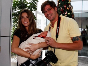 Dado Dolabella j� � pai de Jo�o Valentim, fruto do casamento com Vivianne Sarahyba