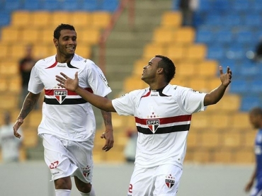 Fernandinho (dir) teve 