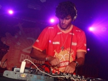 Jesus Luz tocou em camarote no Carnaval do Rio