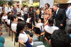 Governador Blairo Maggi (PR), ontem pela manh, em evento que reuniu crianas atendidas pela Apaes