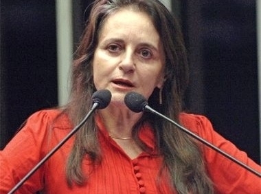 Seryz Marly diz que se n�o disputar o Senado vai voltar para casa