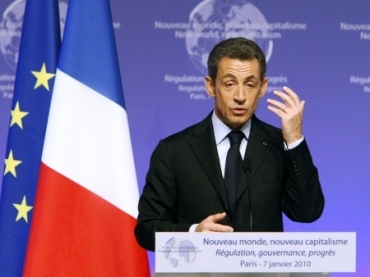 O presidente da Fran�a, Nicolas Sarkozy, enfrenta forte queda de popularidade por aumento do desemprego e pol�micas