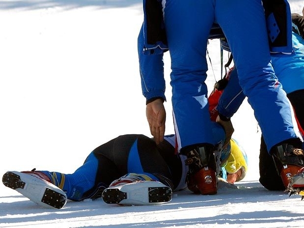 Sueco se d mal no slalom em Vancouver