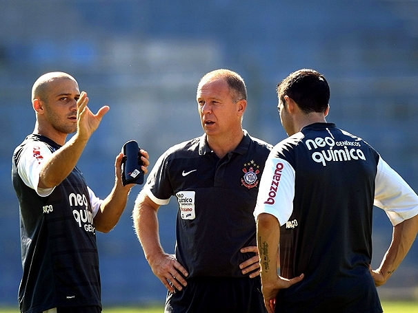 Mano conversa com Alessandro e Chico