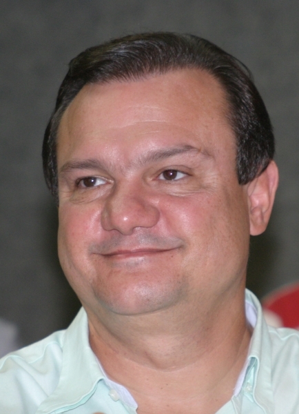 Presidente do PR, deputado federal Wellington Fagundes, discute paralelamente quest�es relacionadas � chapa proporcional