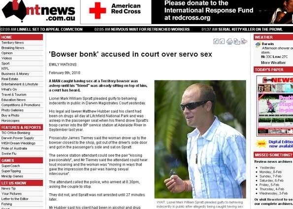 Lionel Mark William Spratt � acusado de ter feito sexo em local p�blico