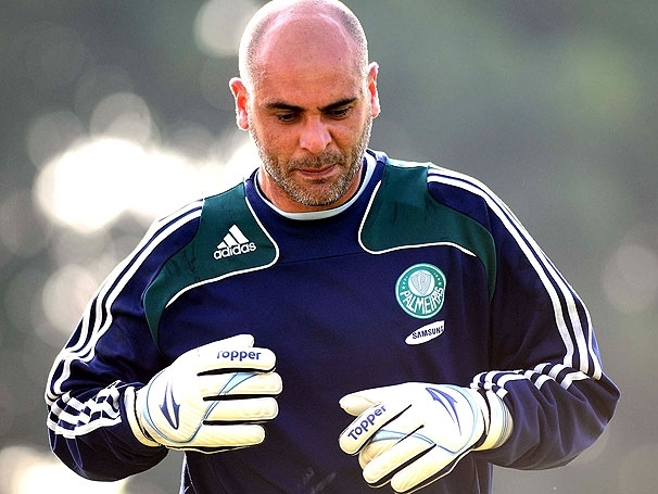 Em maio, Marcos vai completar 18 anos como goleiro do time principal do Palmeiras