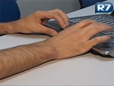 Franca investiga funcionrios por acesso a sites porns