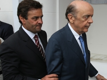 Muitos tucanos ainda apostam na chapa Serra-A�cio para vencer a elei��o.