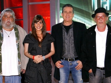 O clima pesou nos bastidores do programa Qual  o Seu Talento, no SBT.