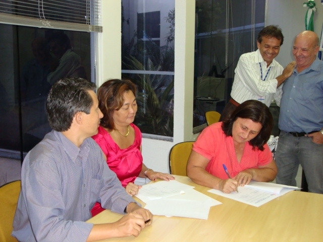 O convnio foi renovado nesta manh, no gabinete da presidncia