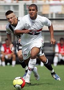 Ronieli fez o gol que levou a deciso para os pnaltis