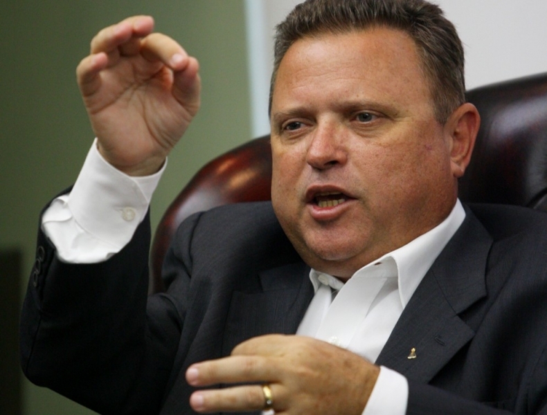 Maggi diz que vice tem que ser da Baixada