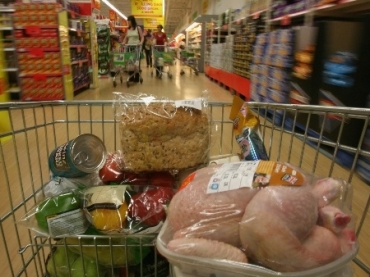 Inflao oficial fecha ano em 4,31%, a menor taxa desde 2006