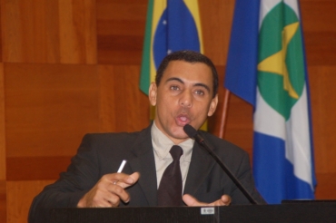 Deputado estadual Nilson Santos (PMDB)