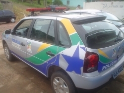 Idoso  assaltado e esfaqueado 