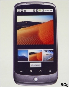 O Nexus One pode competir com o iPhone, produzido pela Apple