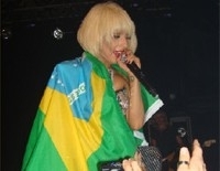 Lady Gaga vir pela primeira vez ao Brasil