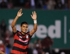 Everton deve continuar na Gvea em 2010