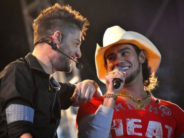 Dupla Munhoz e Mariano tambm se apresenta em Guaxup