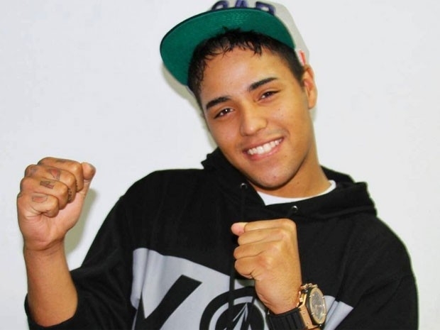 Funkeiro MC Daleste  morto durante show no Parque San Martin